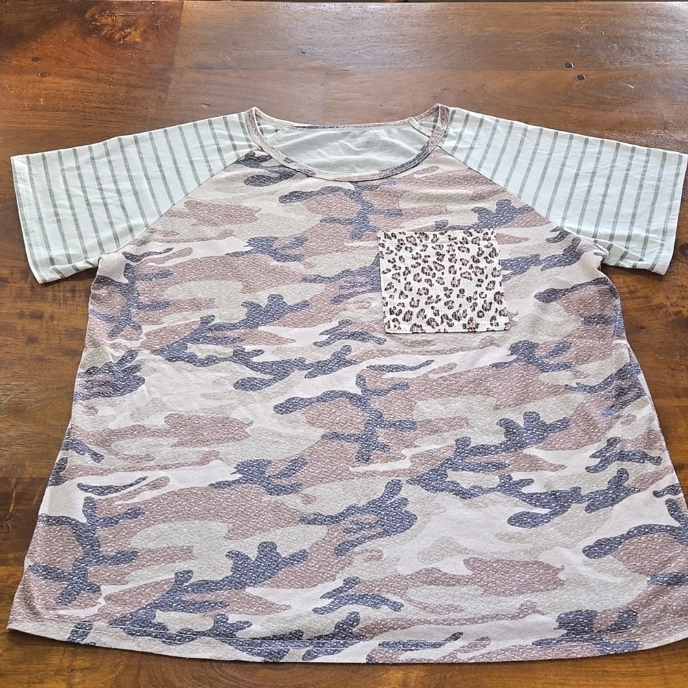 Roserock Closet Boutique Camo Cheetah And Striped T-shirt Size